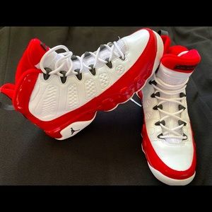 AIR JORDAN 9 RETRO